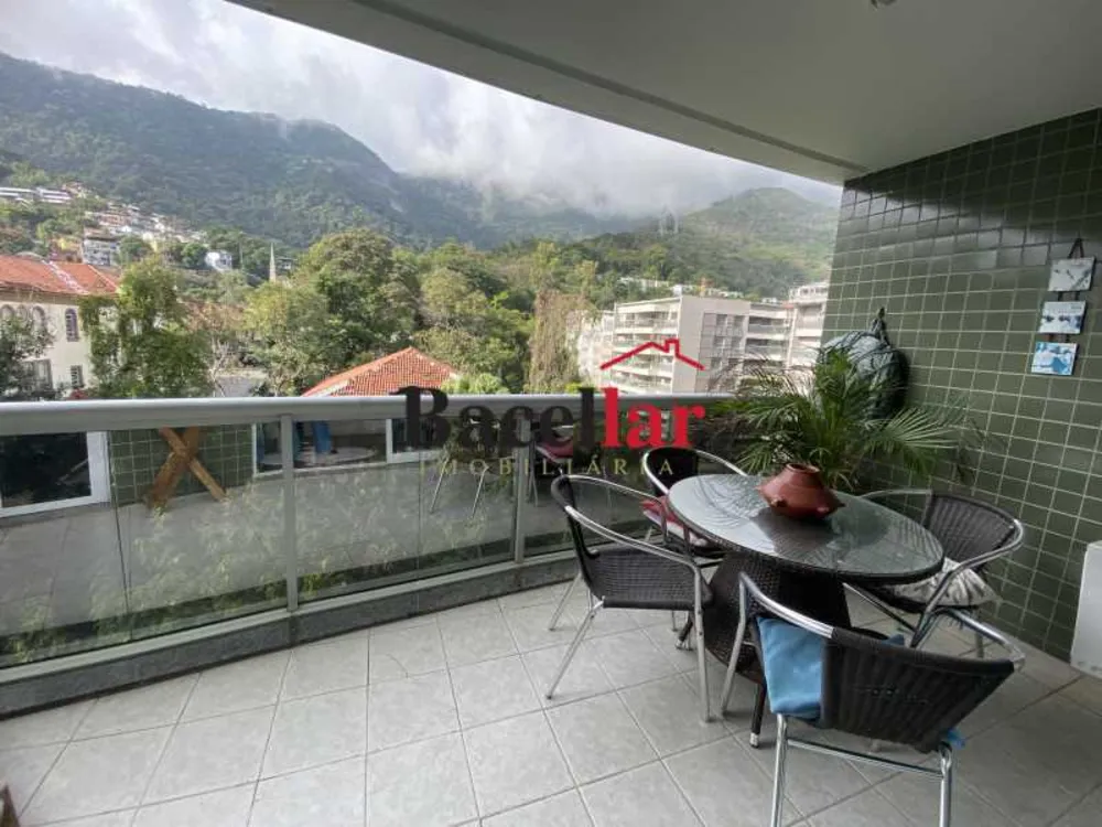 Apartamento, 3 quartos, 140 m² - Foto 2