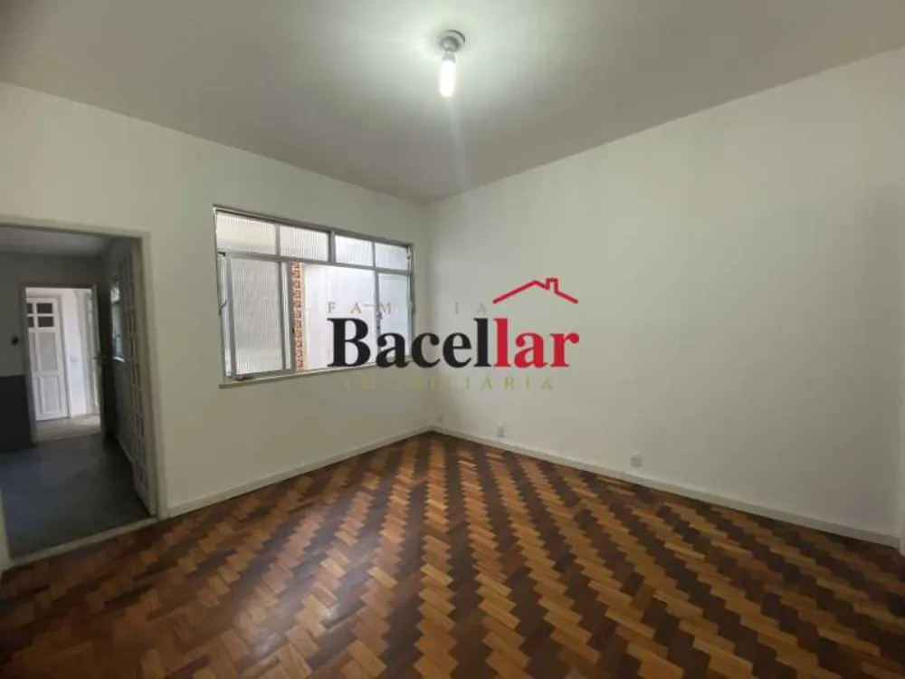 Casa, 3 quartos, 286 m² - Foto 1