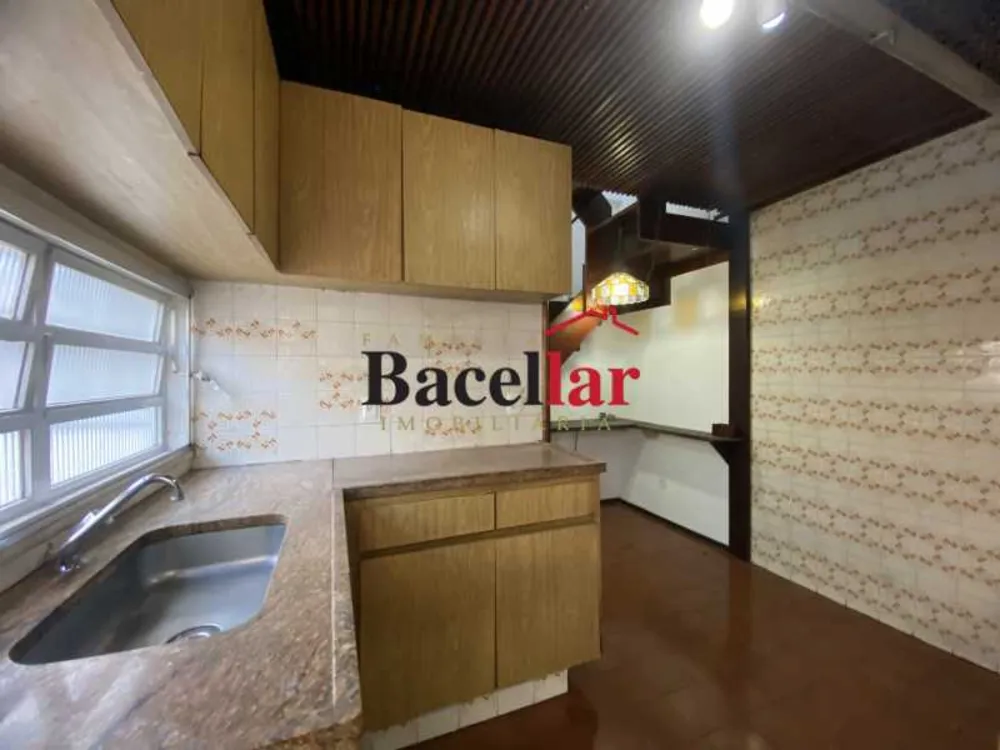 Casa, 3 quartos, 286 m² - Foto 20