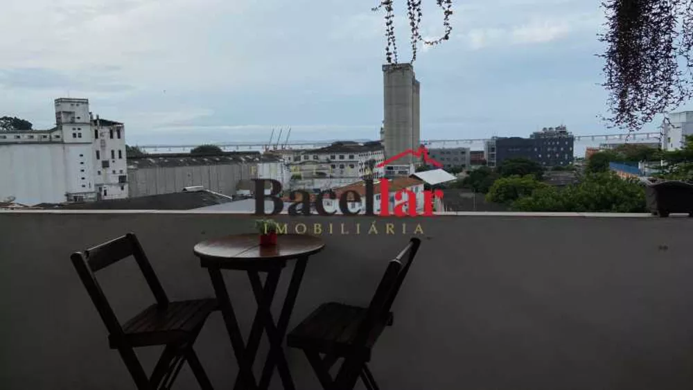Casa, 8 quartos, 300 m² - Foto 1