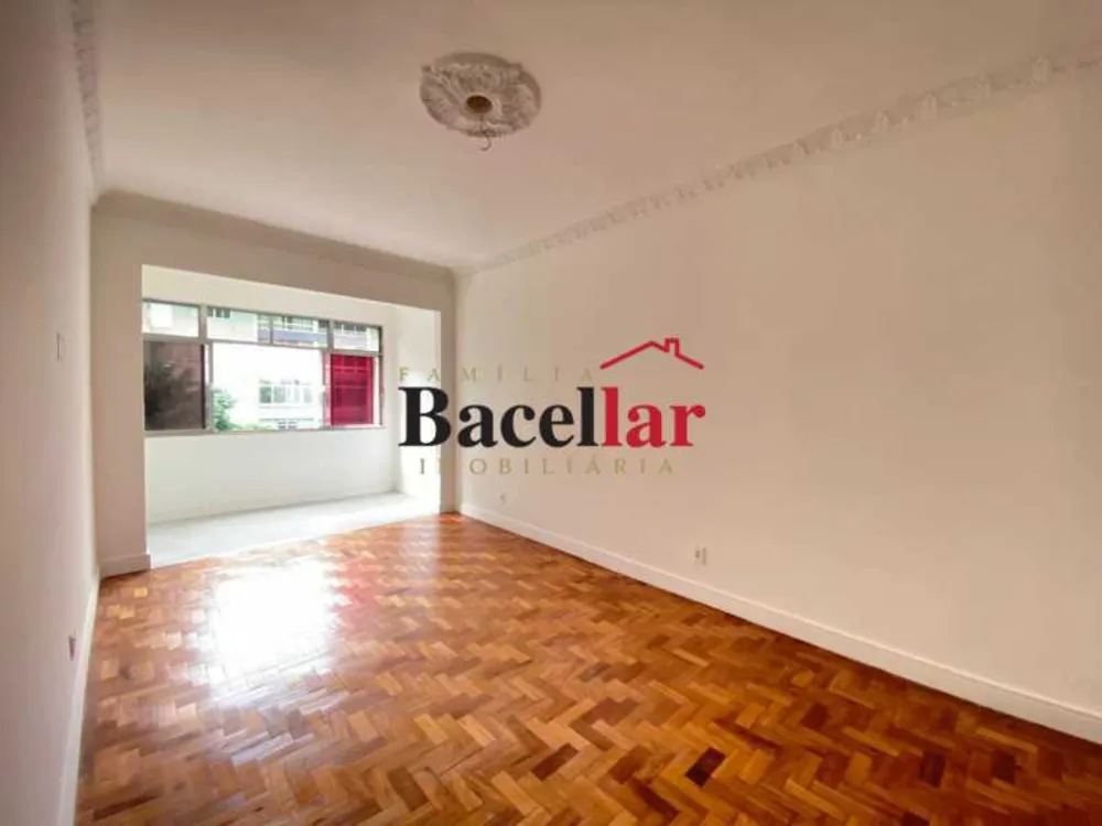 Apartamento, 3 quartos, 115 m² - Foto 1