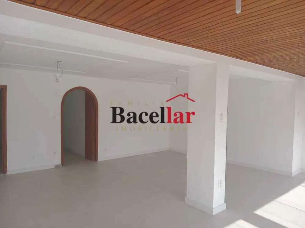 Cobertura, 3 quartos, 139 m² - Foto 2