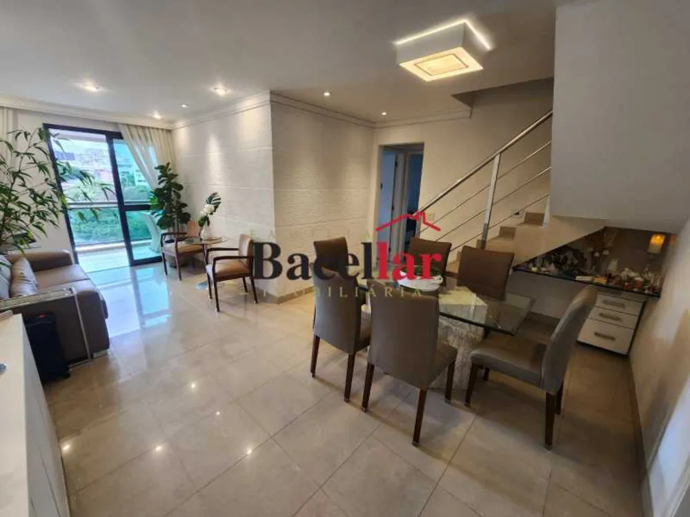 Cobertura, 3 quartos, 208 m² - Foto 5