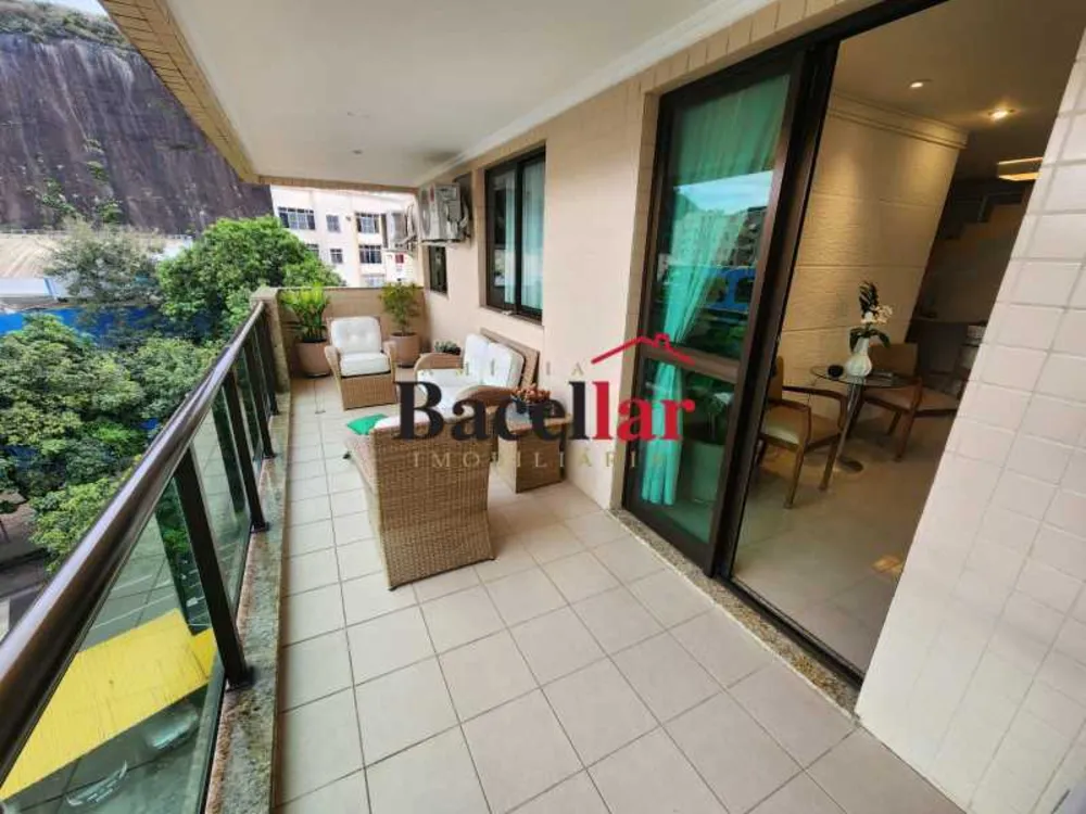 Cobertura, 3 quartos, 208 m² - Foto 6