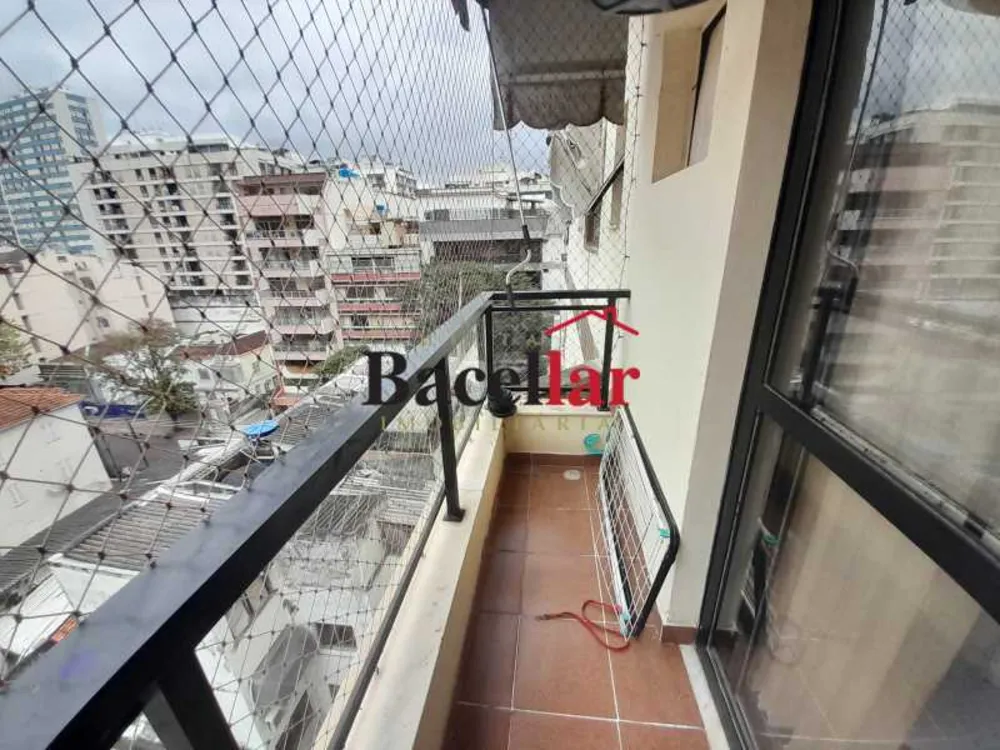 Apartamento, 3 quartos, 100 m² - Foto 1