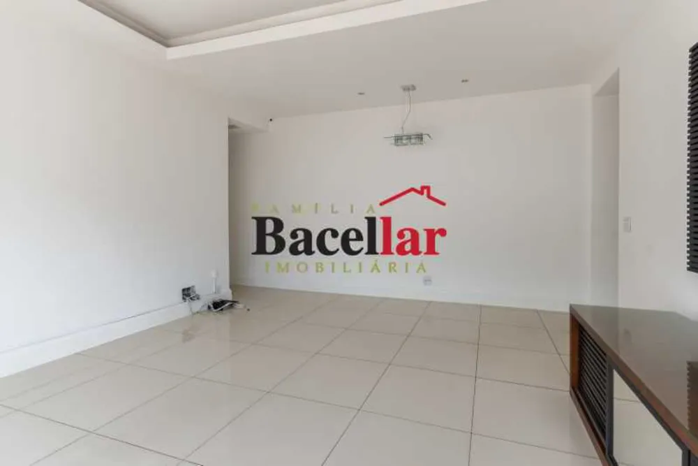 Apartamento, 3 quartos, 110 m² - Foto 1