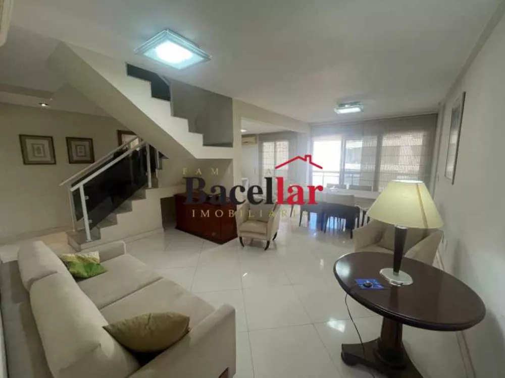 Cobertura, 3 quartos, 256 m² - Foto 6