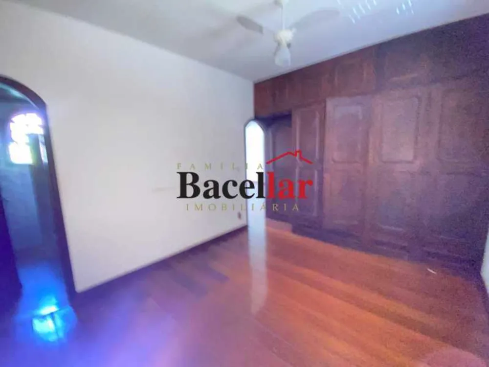 Casa, 5 quartos, 280 m² - Foto 13