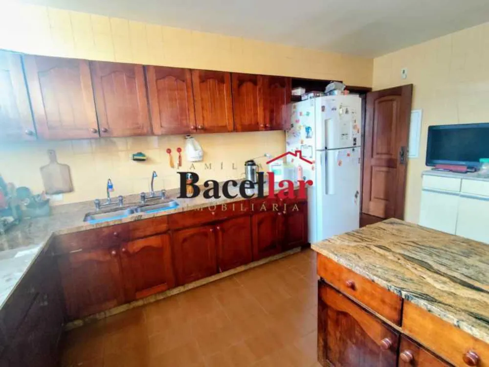 Apartamento, 3 quartos, 162 m² - Foto 1