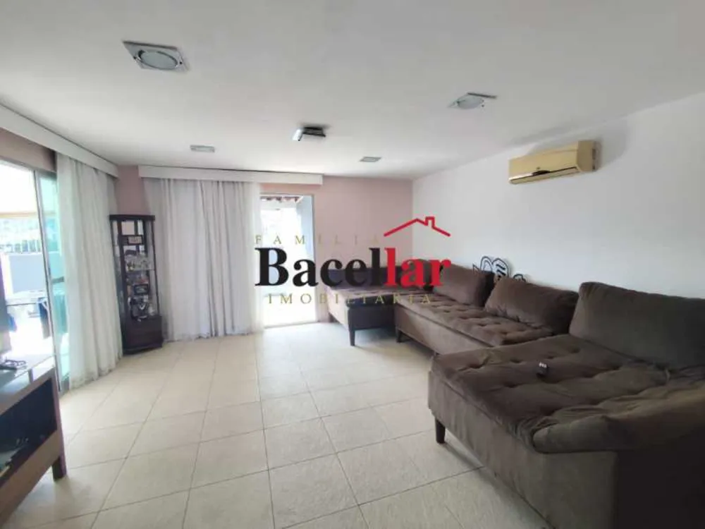 Cobertura, 3 quartos, 232 m² - Foto 4