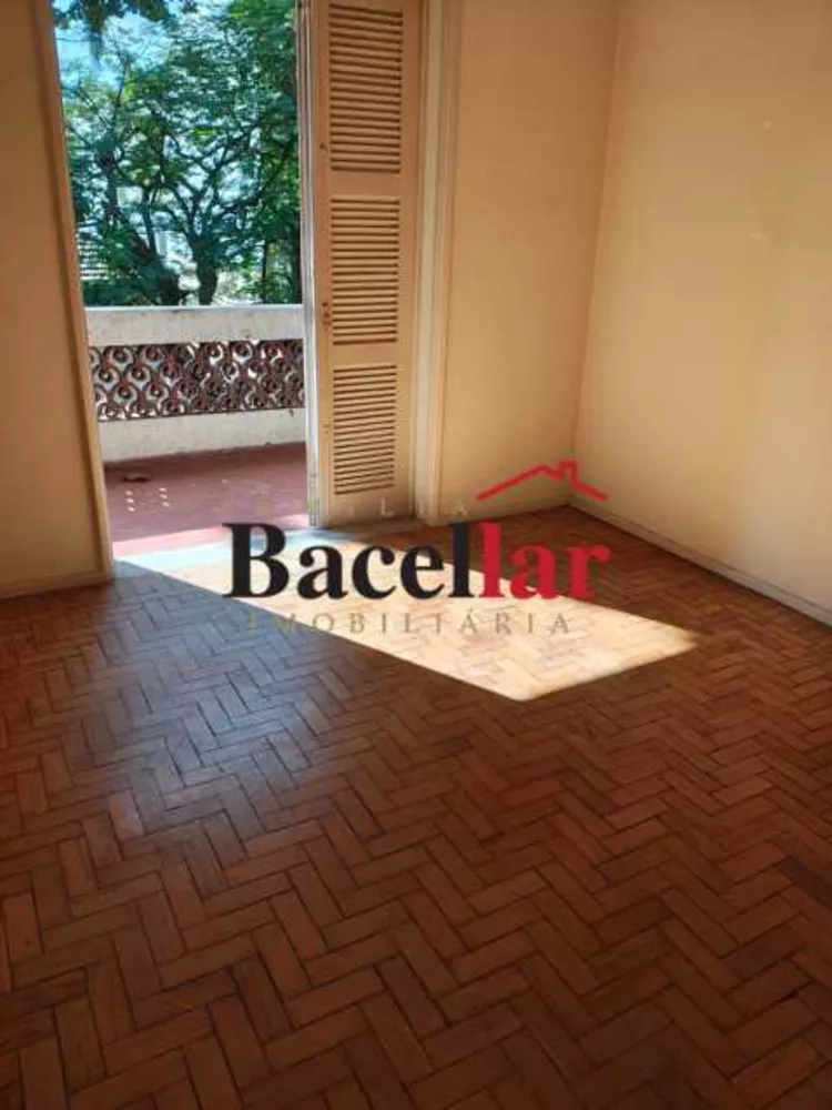 Apartamento, 3 quartos, 112 m² - Foto 2