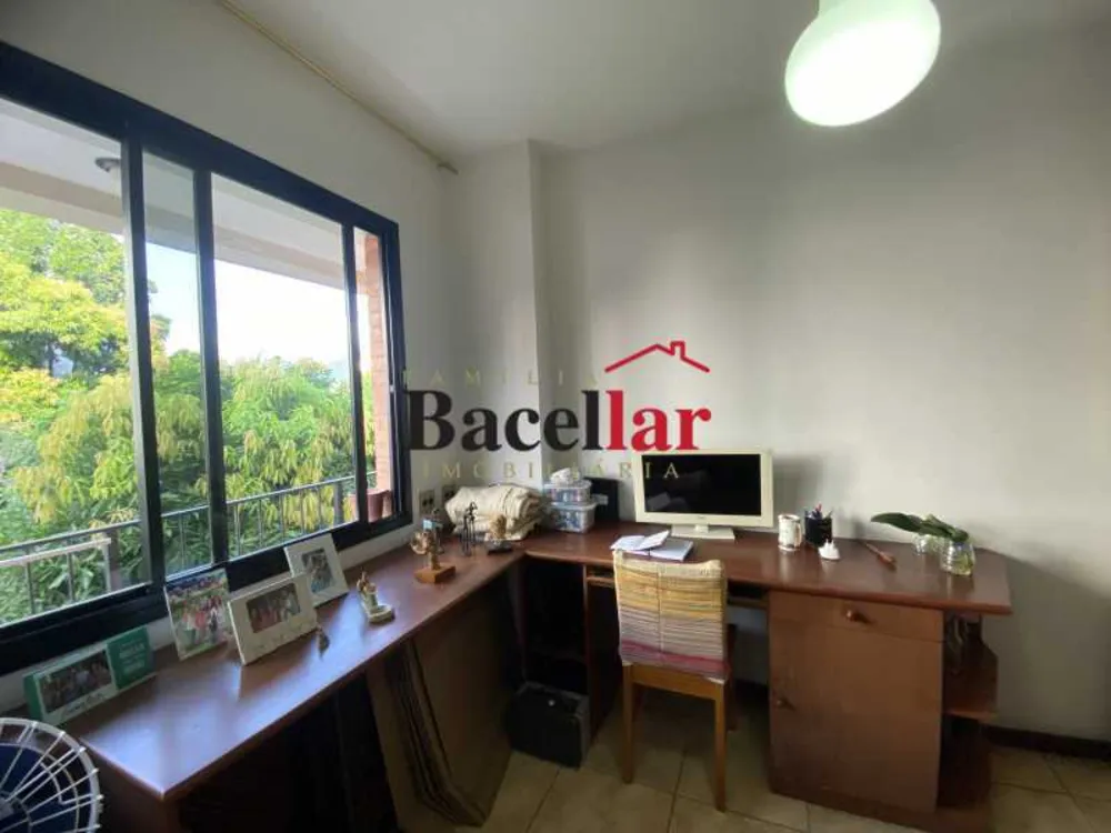 Apartamento, 4 quartos, 147 m² - Foto 1