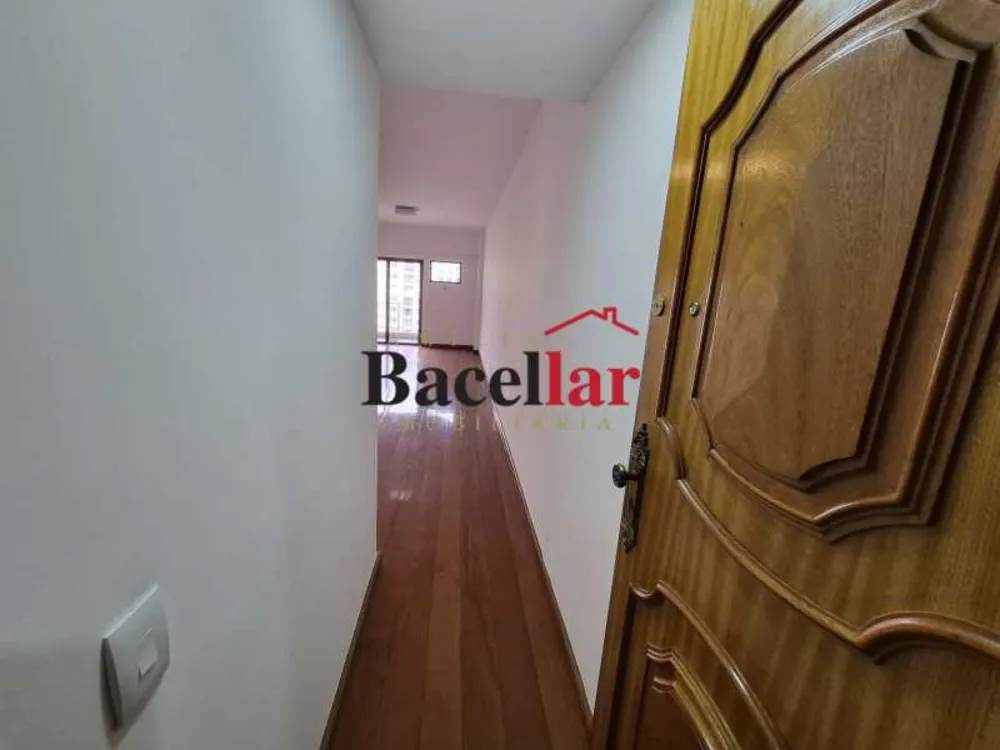 Apartamento, 3 quartos, 123 m² - Foto 2