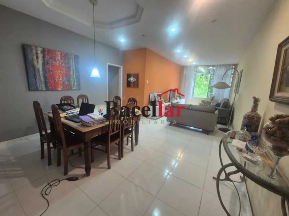 Apartamento, 3 quartos, 110 m² - Foto 1