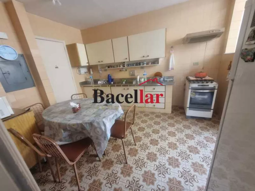Apartamento, 4 quartos, 140 m² - Foto 10