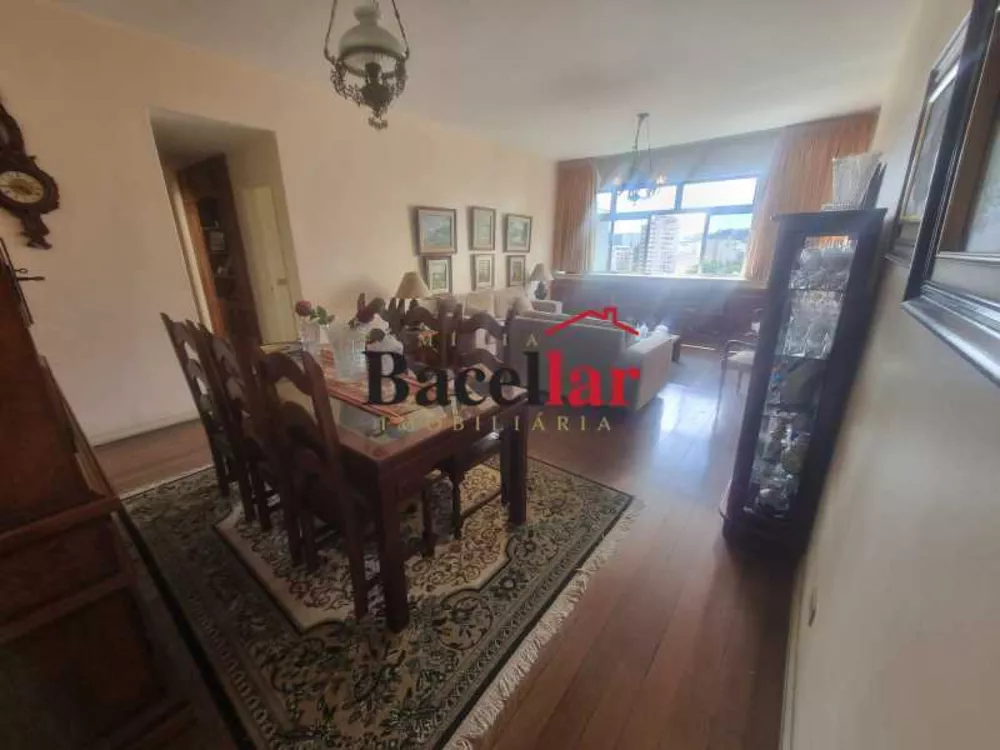 Apartamento, 4 quartos, 140 m² - Foto 1