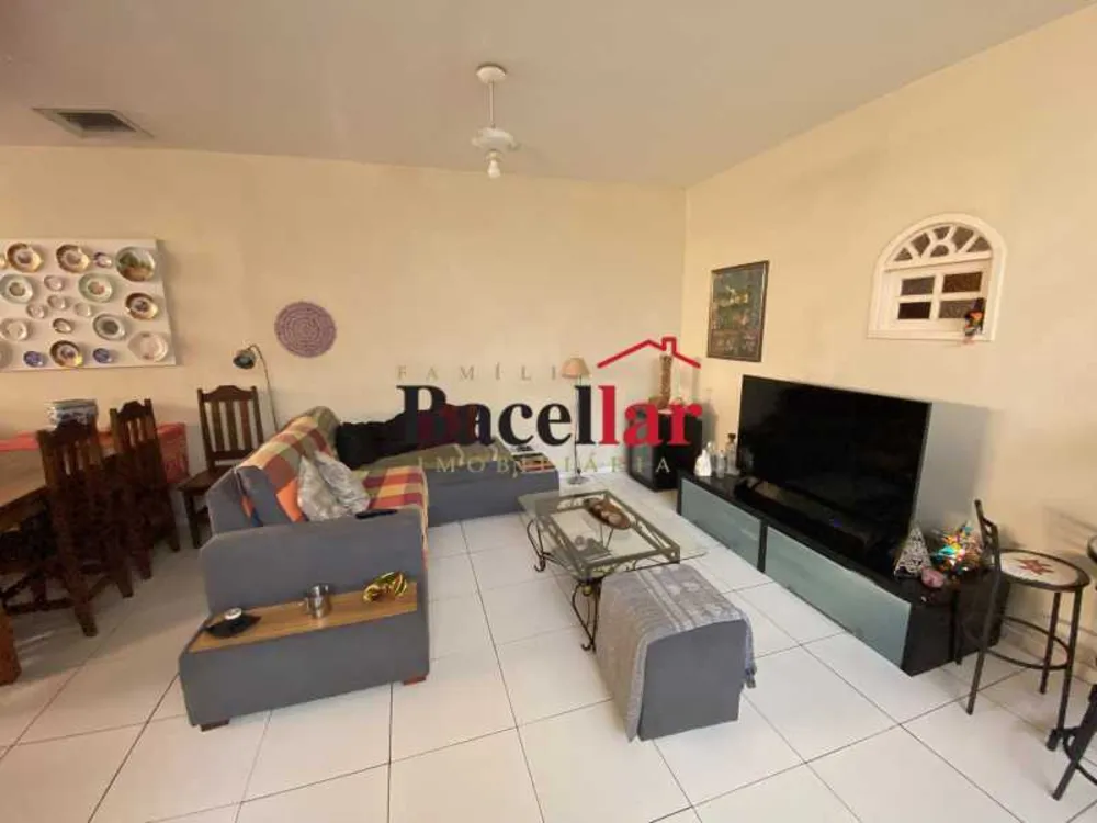 Casa, 2 quartos, 420 m² - Foto 1