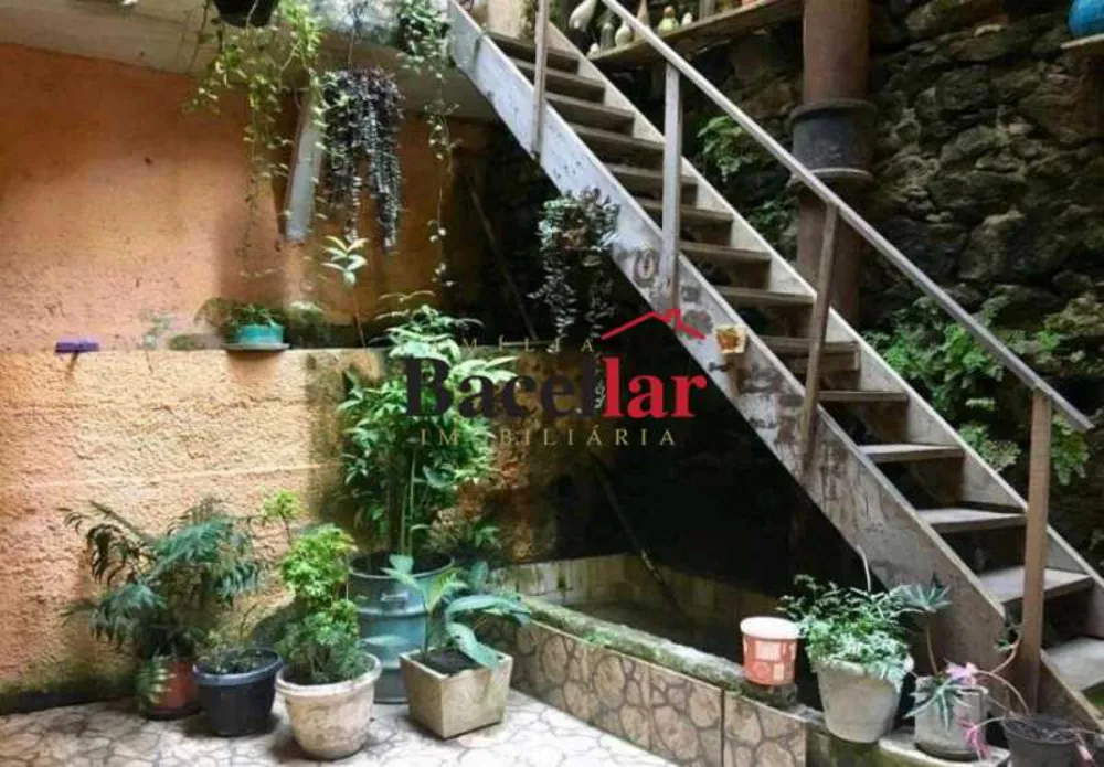 Casa, 8 quartos, 300 m² - Foto 3