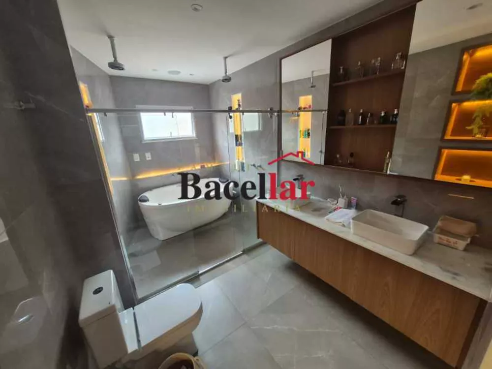 Cobertura, 3 quartos, 250 m² - Foto 25