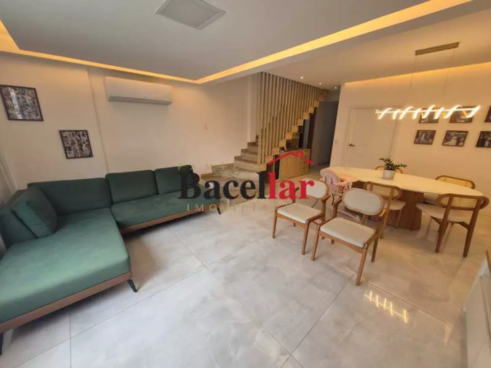 Cobertura, 3 quartos, 250 m² - Foto 3