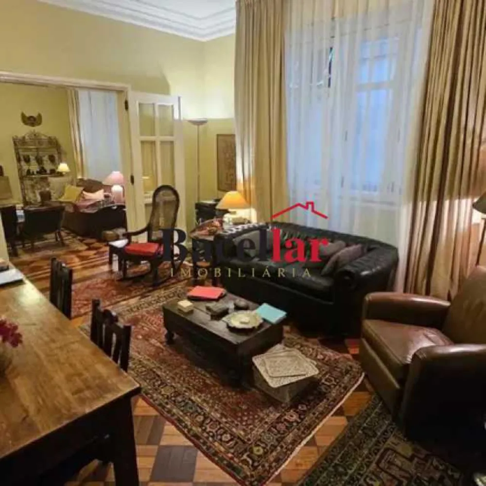 Apartamento, 3 quartos, 155 m² - Foto 1