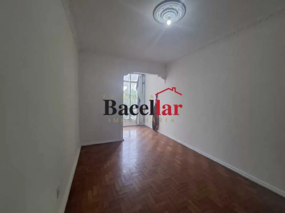 Apartamento, 3 quartos, 110 m² - Foto 2