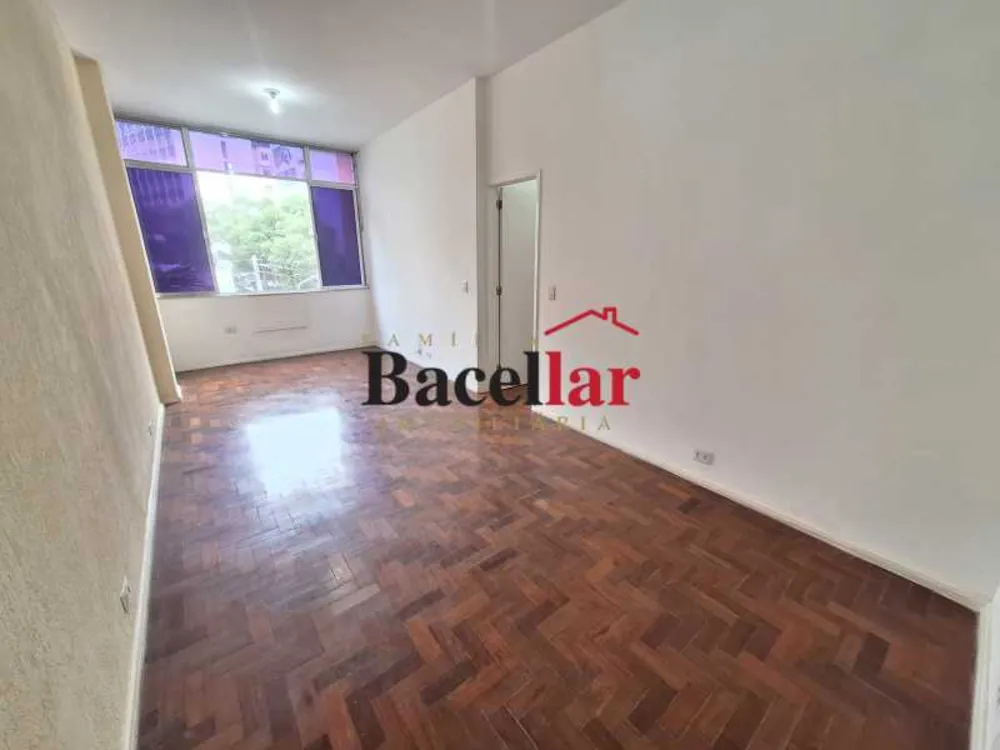 Apartamento, 3 quartos, 90 m² - Foto 1
