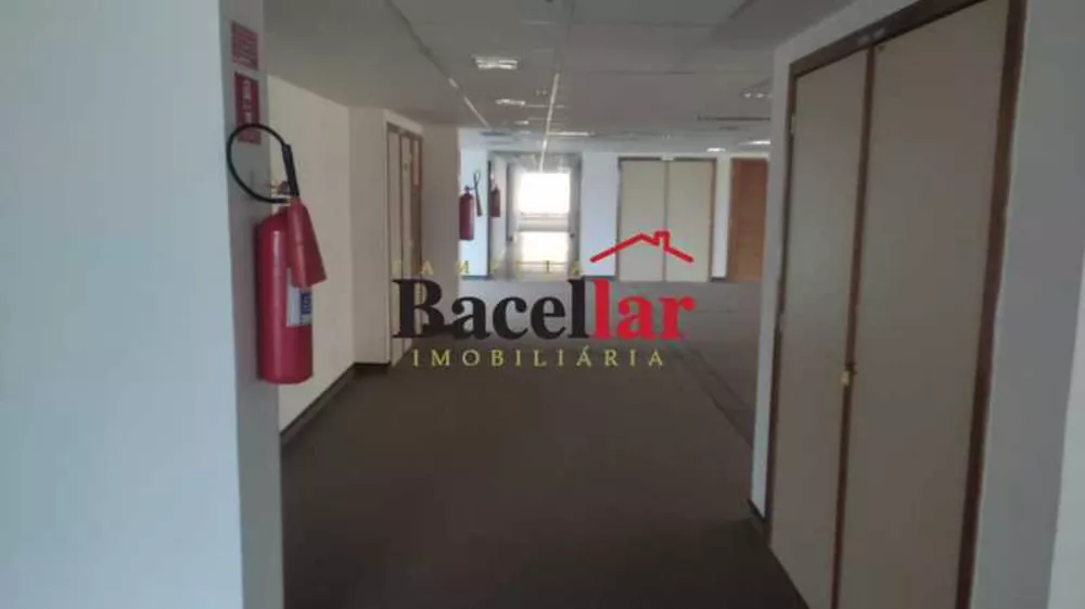 Sala-Conjunto, 950 m² - Foto 13