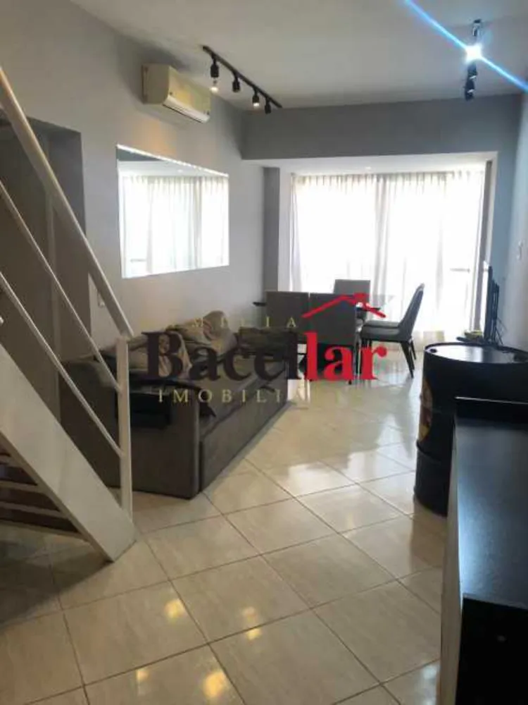 Cobertura, 3 quartos, 130 m² - Foto 1