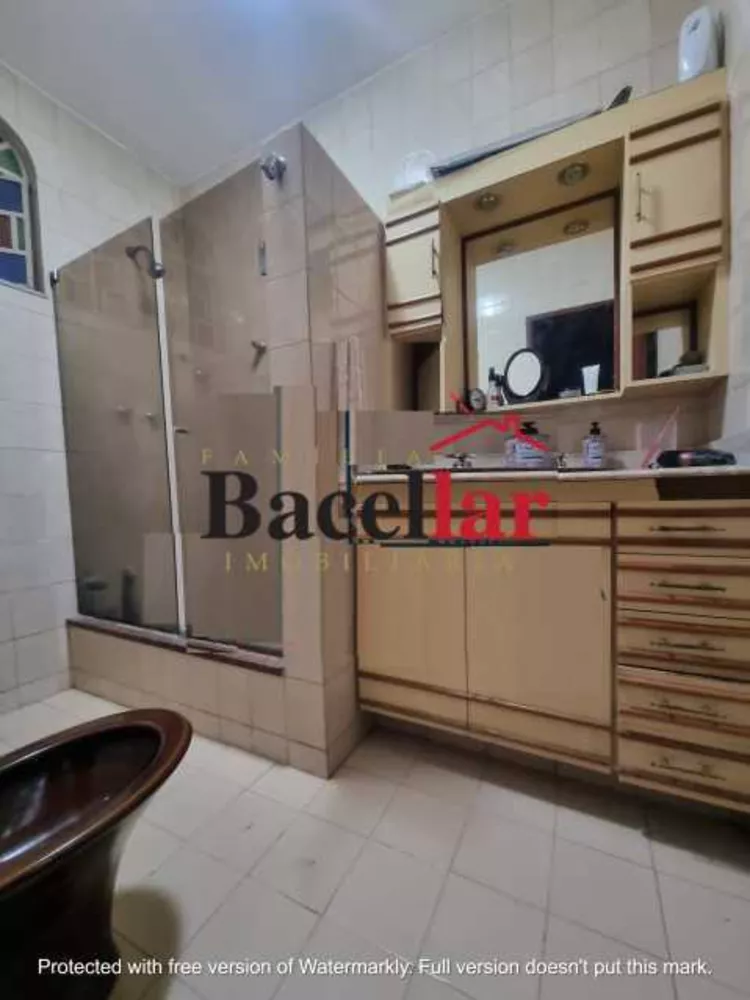 Apartamento, 3 quartos, 130 m² - Foto 1
