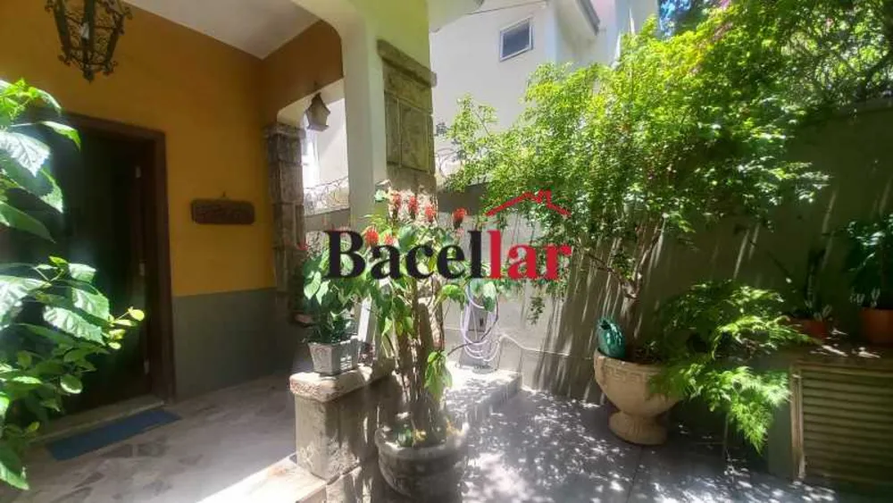 Casa, 3 quartos, 226 m² - Foto 25