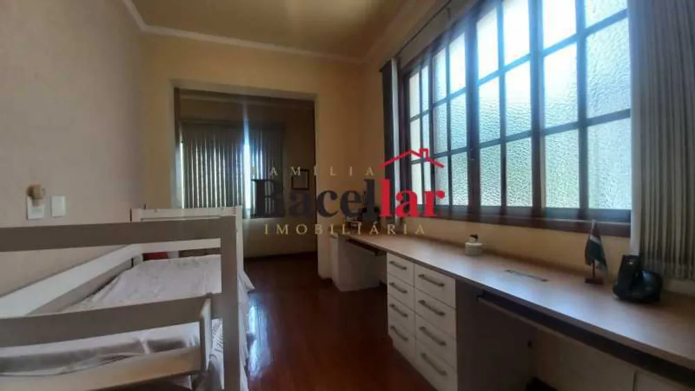 Casa, 3 quartos, 226 m² - Foto 26
