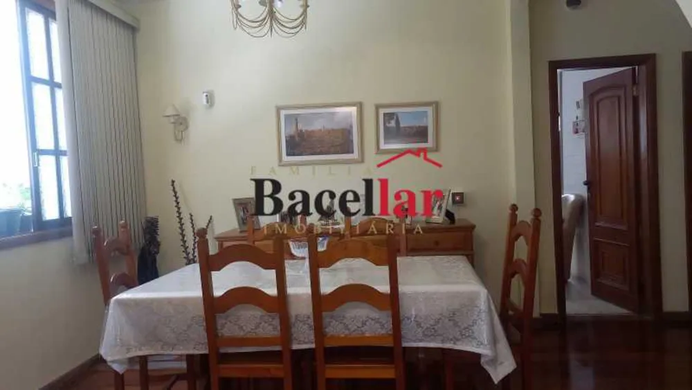 Casa, 3 quartos, 226 m² - Foto 10
