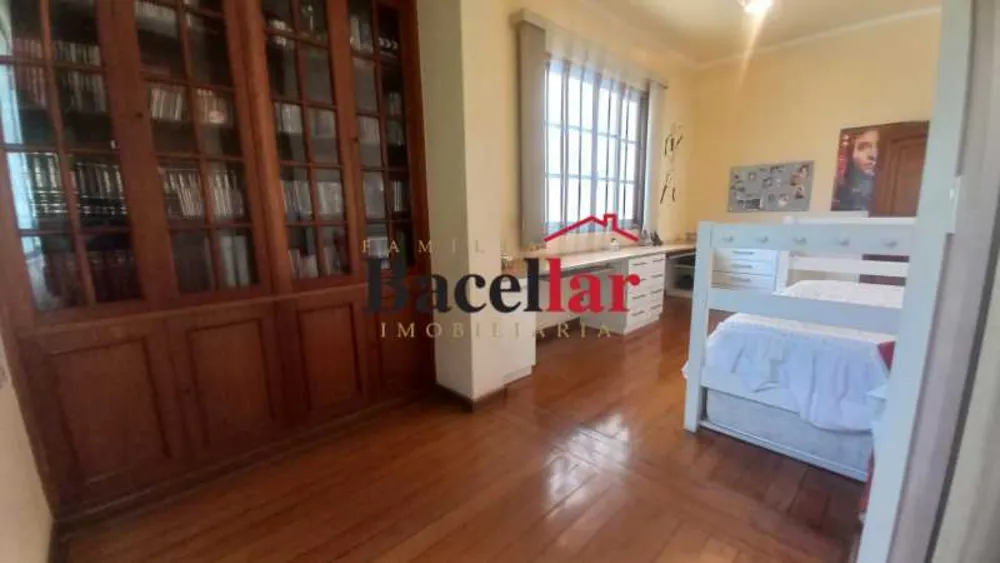 Casa, 3 quartos, 226 m² - Foto 5