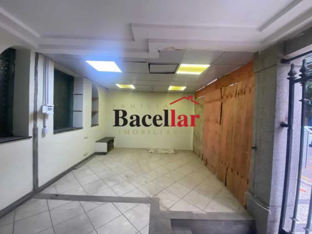 Loja-Salão, 180 m² - Foto 1