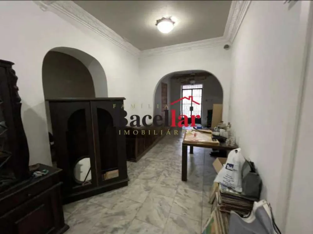Casa, 6 quartos, 457 m² - Foto 1