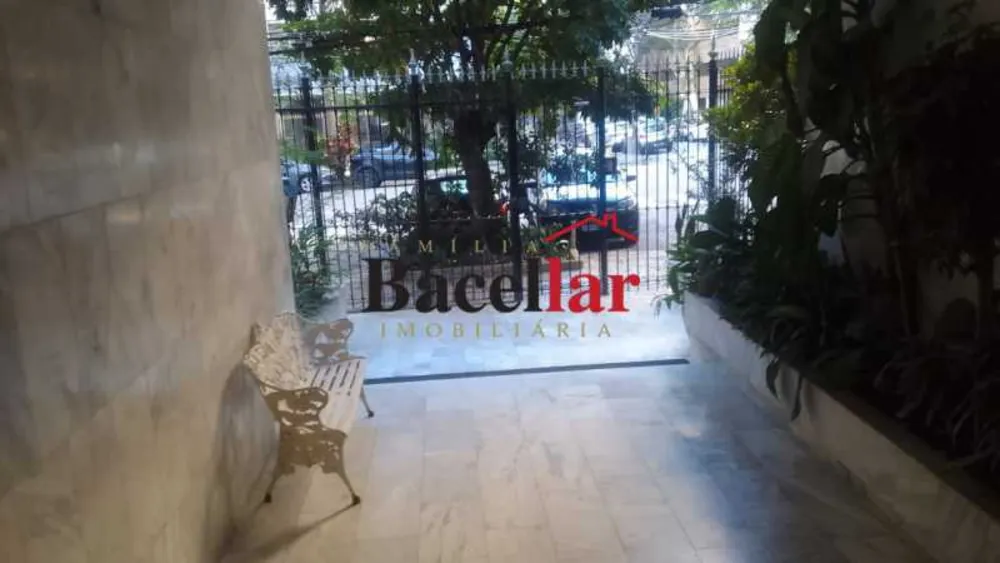 Apartamento, 2 quartos, 76 m² - Foto 2
