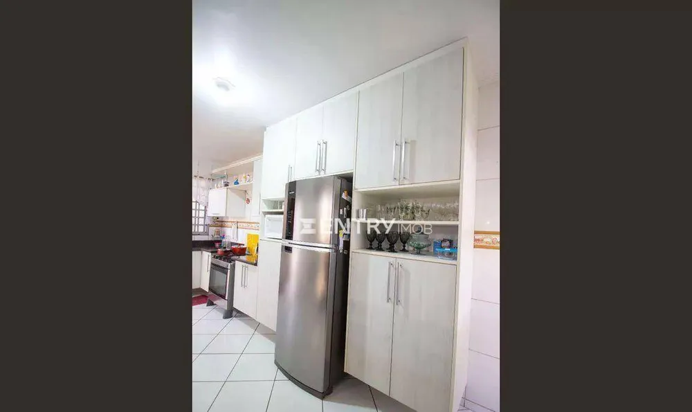 Casa, 3 quartos, 225 m² - Foto 4