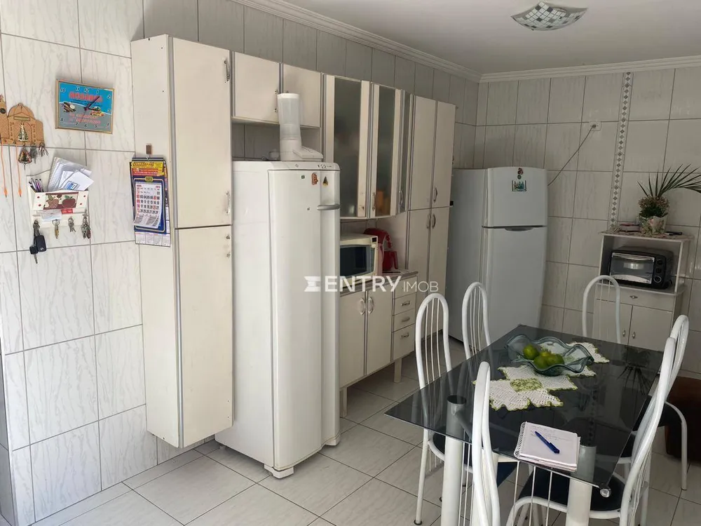 Casa, 3 quartos, 96 m² - Foto 2