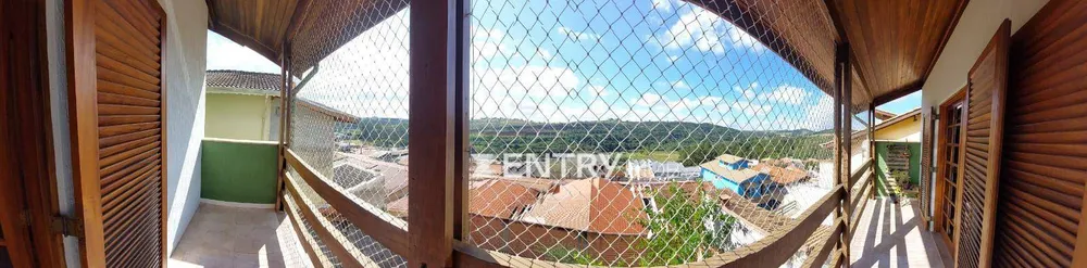 Casa, 4 quartos, 260 m² - Foto 1