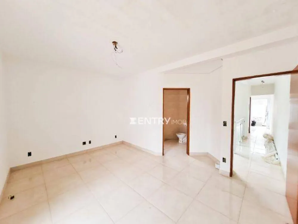 Casa, 3 quartos, 143 m² - Foto 1