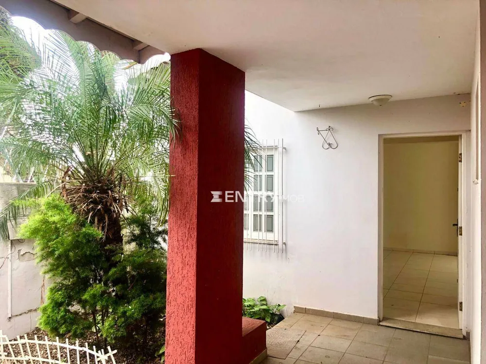 Casa, 3 quartos, 205 m² - Foto 3