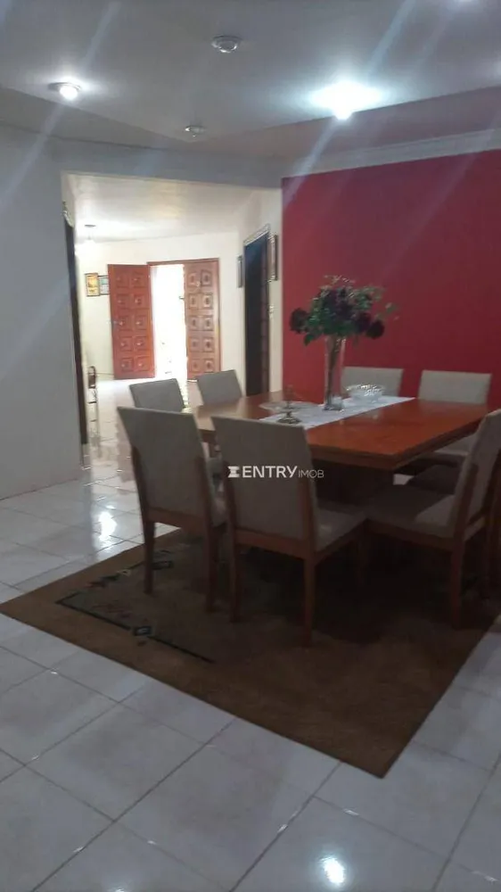 Chácara, 5 quartos, 4000 m² - Foto 1