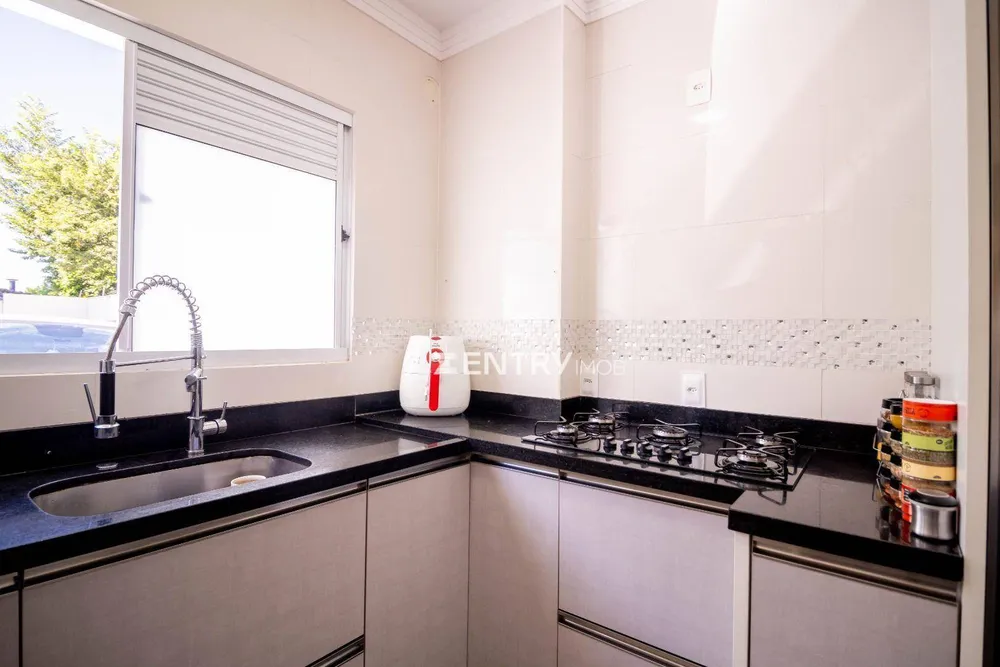 Casa, 3 quartos, 92 m² - Foto 2