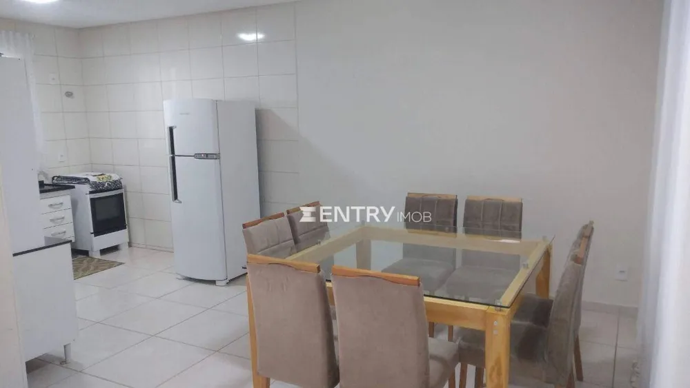 Casa, 3 quartos, 160 m² - Foto 2