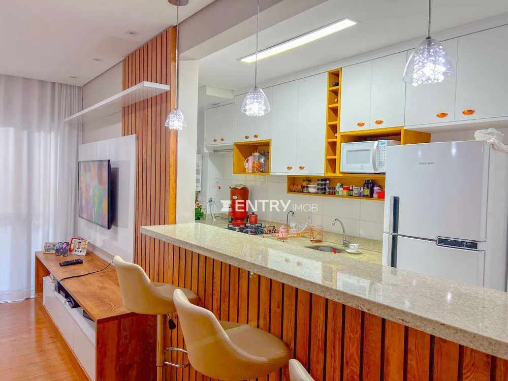 Apartamento, 3 quartos, 80 m² - Foto 1