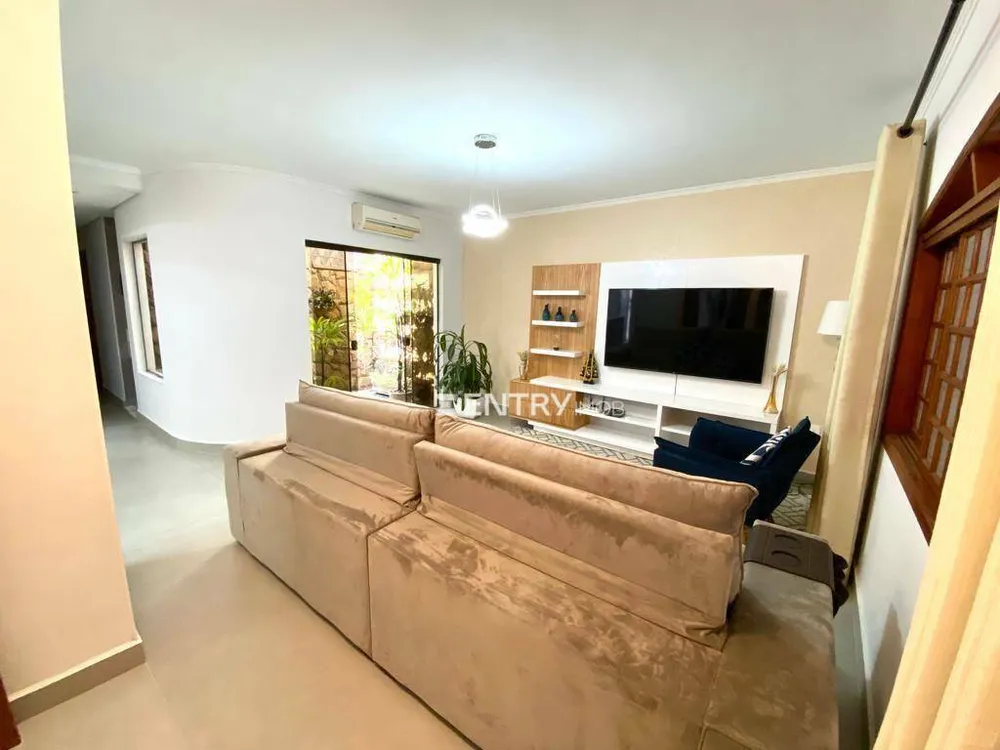 Casa, 3 quartos, 190 m² - Foto 1