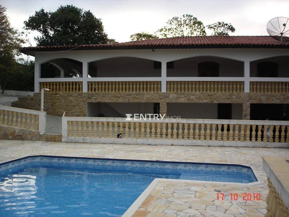 Chácara, 3 quartos, 5285 m² - Foto 1