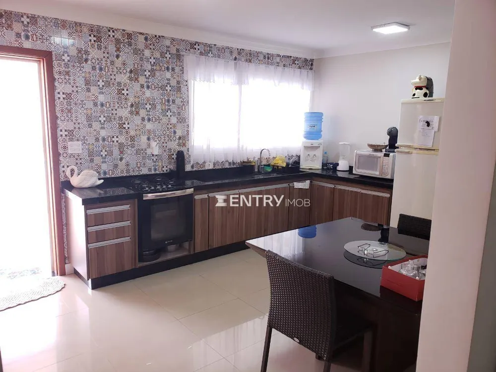 Casa, 4 quartos, 300 m² - Foto 3