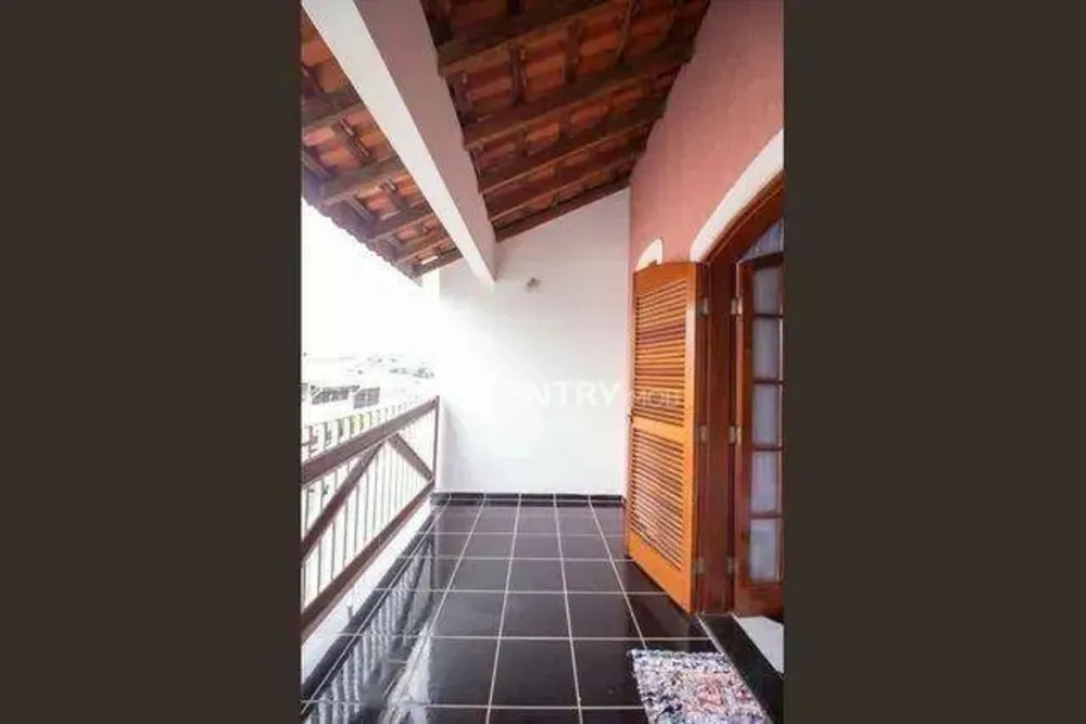 Casa, 4 quartos, 330 m² - Foto 4